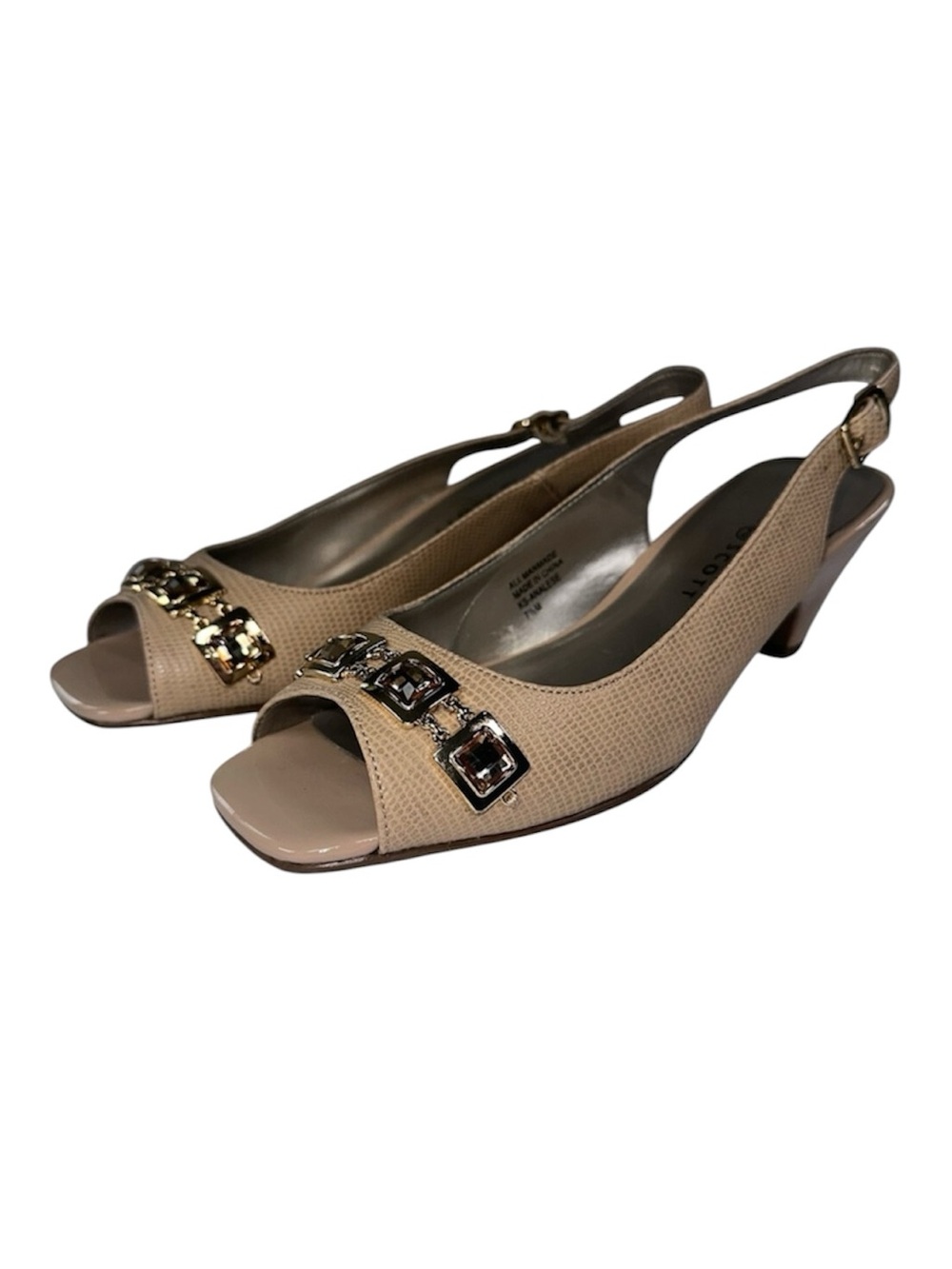 Karen Scott Analesebei Taupe Slingback Heel Peep Toe Embellished Gem Size 7.5